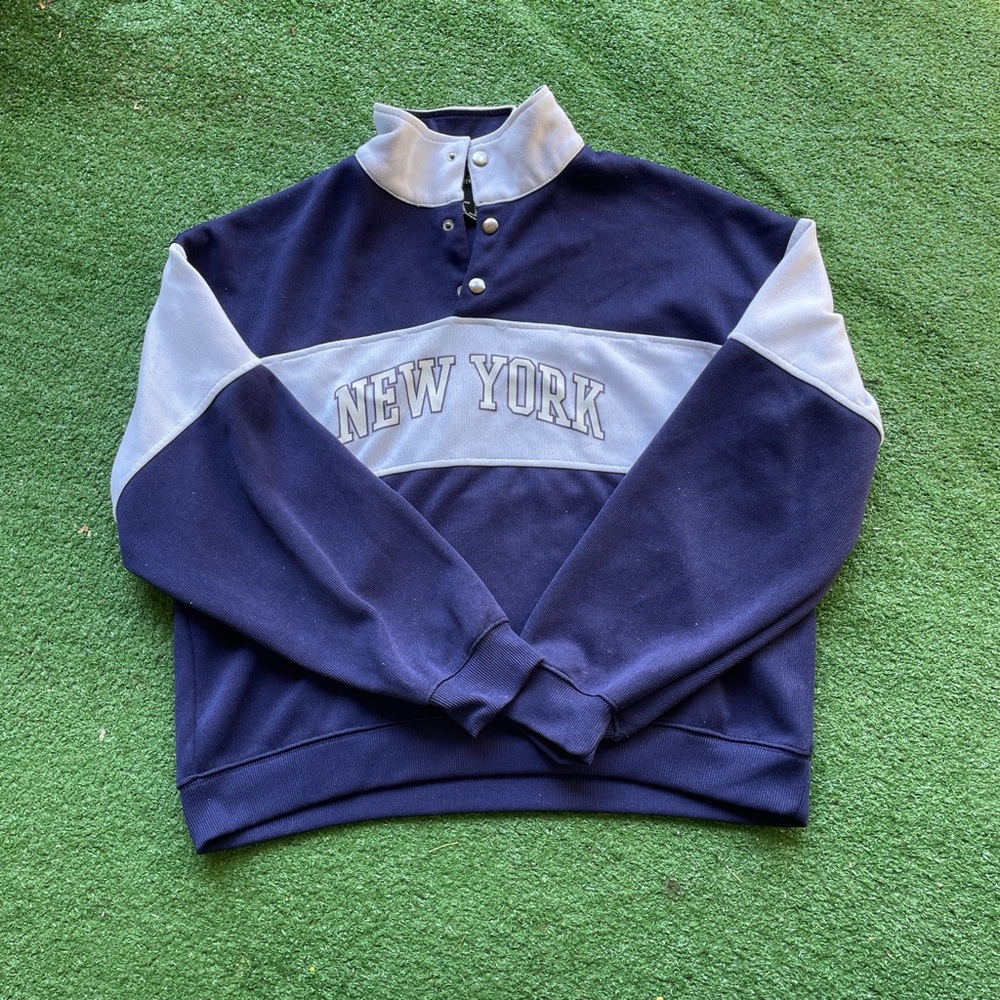 New York sweatshirt
